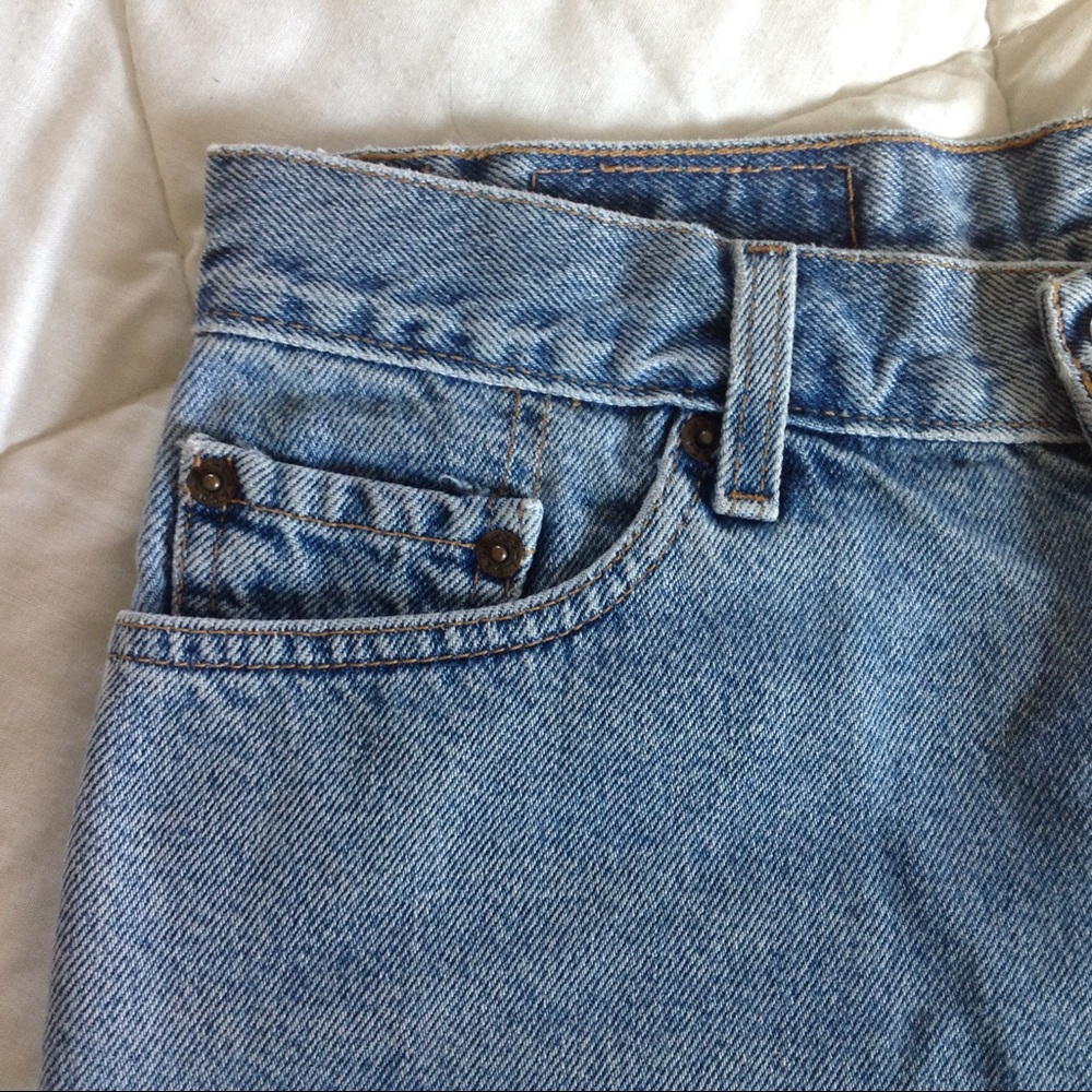 1990s LEVIS acid washed short jean shorts - Picture 3 of 7